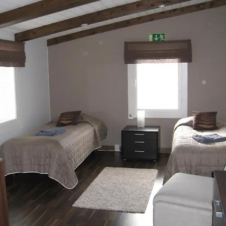 Safaris - Papin Talo Holiday home *